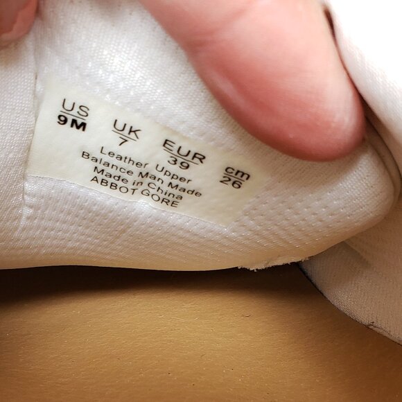 EUC DR. SCHOLLS ORIGINAL collection pure white leather platform (9) casual KICKS - Picture 3 of 9